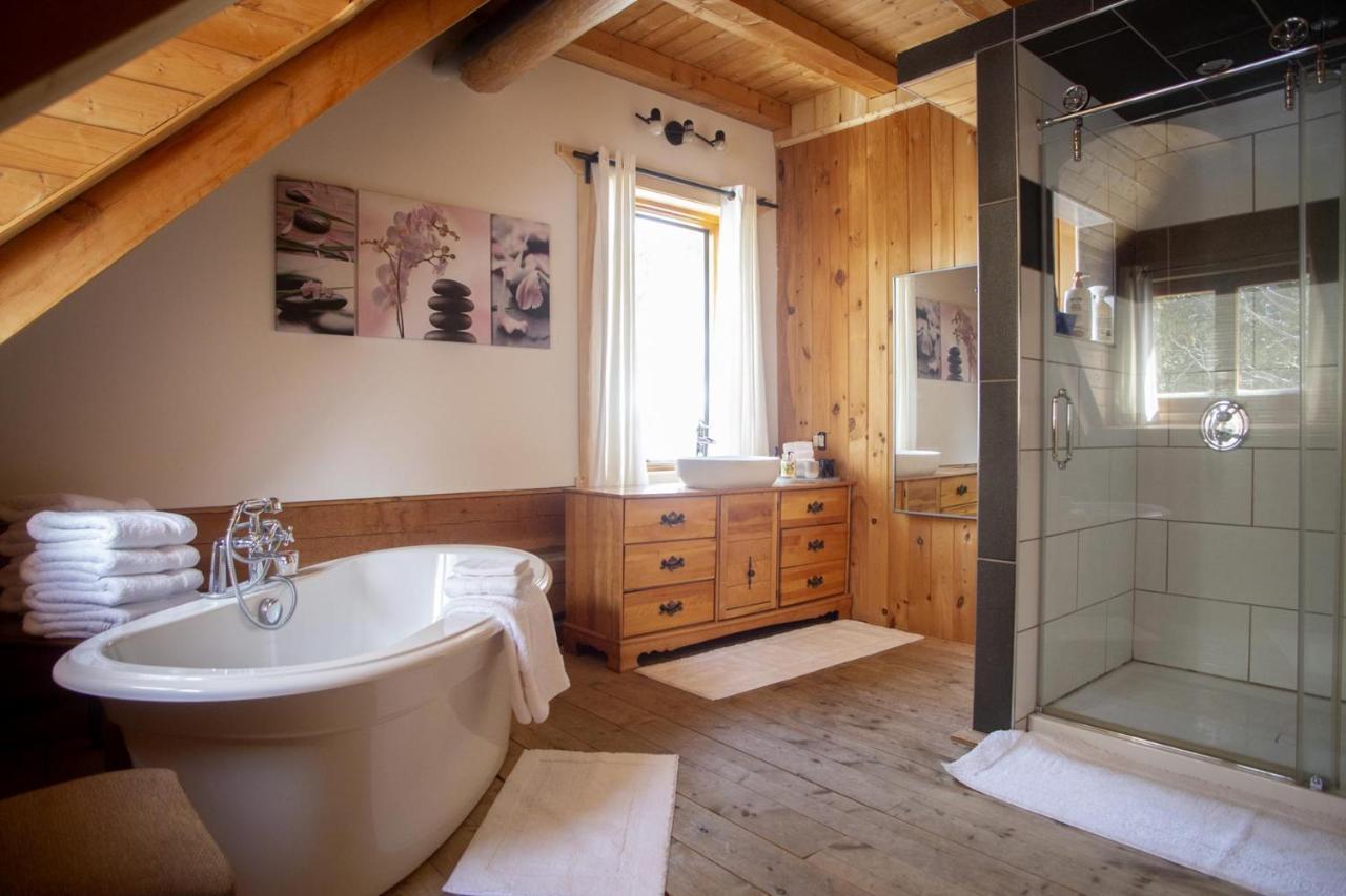 Hebergement "La Maison En Bois Rond" Sainte-Marie Eksteriør bilde