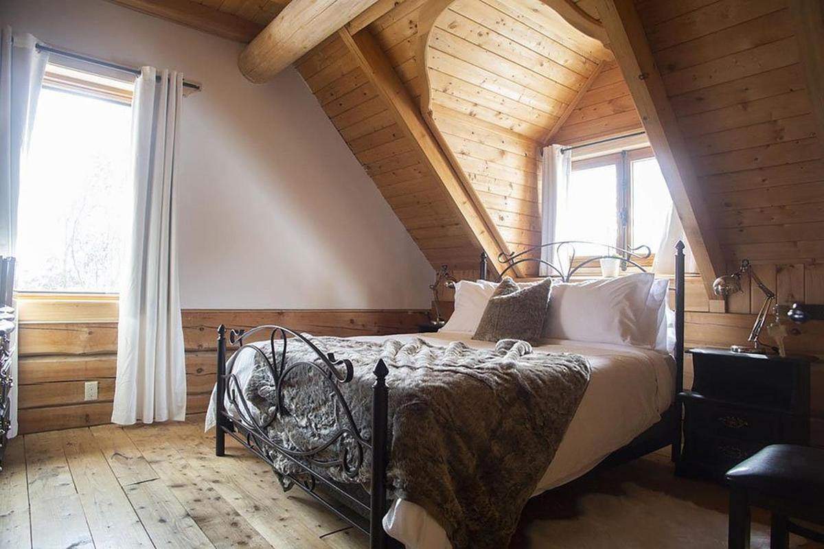 Hebergement "La Maison En Bois Rond" Sainte-Marie Eksteriør bilde