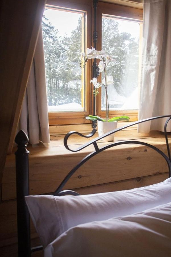Hebergement "La Maison En Bois Rond" Sainte-Marie Eksteriør bilde
