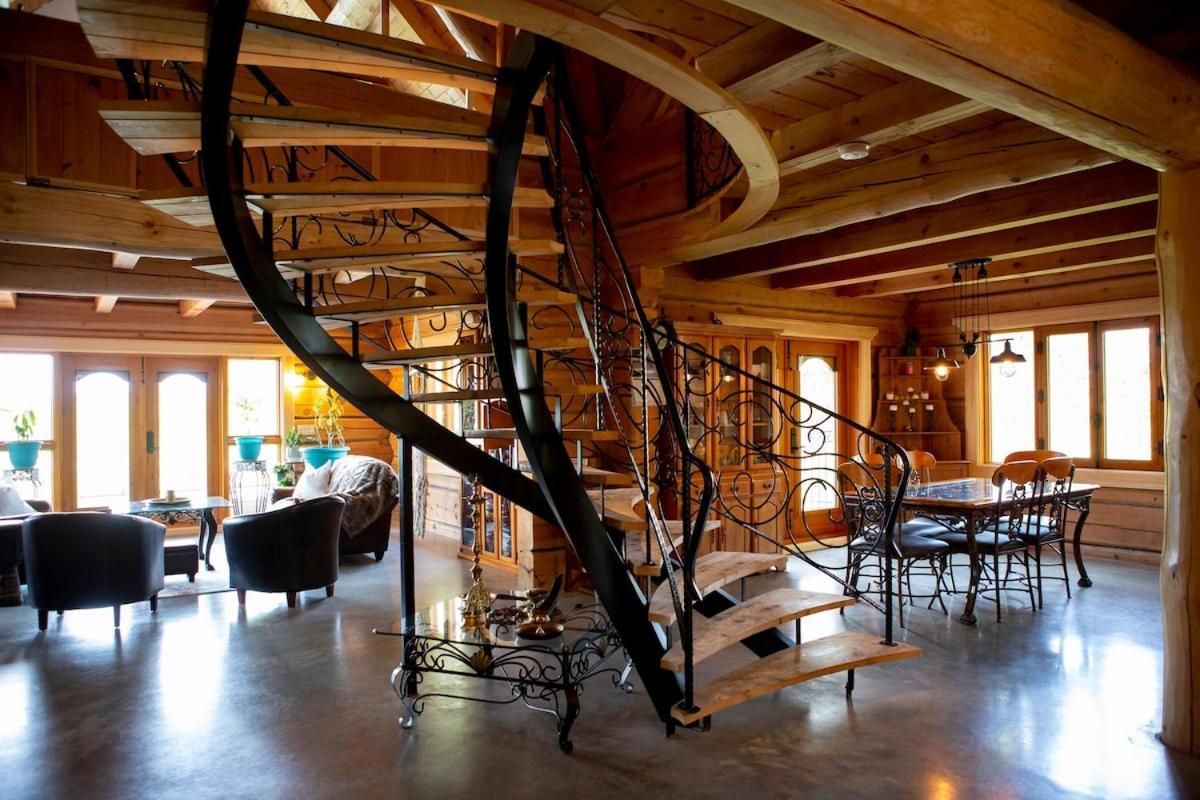 Hebergement "La Maison En Bois Rond" Sainte-Marie Rom bilde